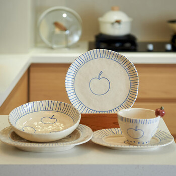 Four month tableware set ceramic apple bowls and plates for home use 2025 new high-looking housewarming birthday gift 5-piece set for 1 person stoneware tableware