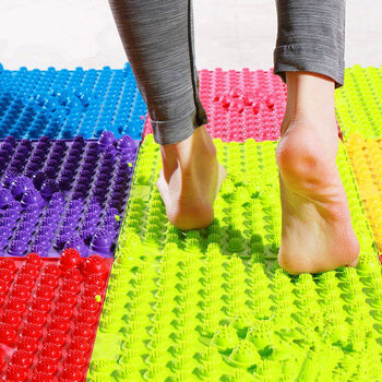 Hard foot toe pressure plate paper foot massage mat for home silicone for the elderly to exercise and walk at home for foot acupuncture stimulation soft and hard moderate large board