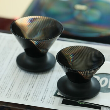 Hario's new v60 neo 72-rib tritan resin drip-type hand-brewed coffee filter cup is detachable for 1-4 people