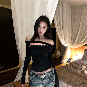 Sexy design hollow one-shoulder long-sleeved black knitted autumn and winter inner layer with sexy niche slim-fitting bottoming top black s 80-95