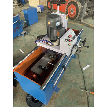 Large fully automatic electromagnetic suction cup chipper knife plastic crusher crushing blade rotary cutter high precision knife sharpening machine 800 type automatic knife sharpening machine (steel plate body)