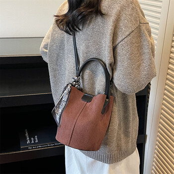 Suede bag women's autumn and winter versatile 2025 new frosted retro crossbody mother-in-law bag versatile portable bucket bag brown