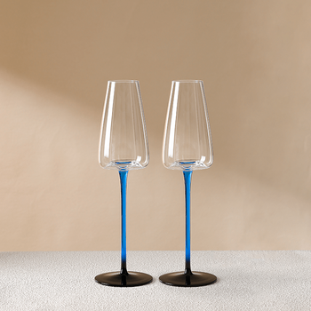 Shantou lincun 7time high-looking red wine glasses, light luxury home goblets, wedding gift champagne glasses, pair of glasses, blue stem, black bottom champagne glasses, 2 pack