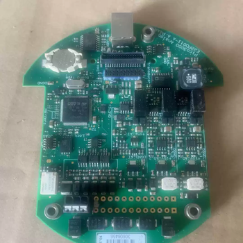 Pic3300 has a usb interface and a variety of chips suitable for electronic project development. default