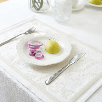 Yusenyi paisley placemat jacquard high-end western food mat insulated and water-absorbent dining table mat paisley placemat 30*45cm