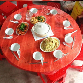 Fantasy tablecloth round tablecloth banquet wedding red thickened 160x160 70 packs 700 sheets disposable