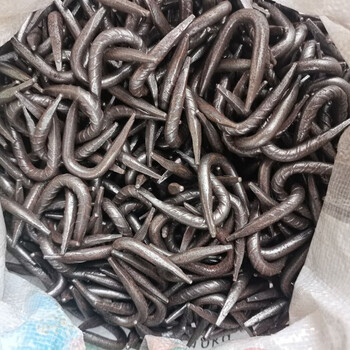 Ye yu u-shaped nails carpentry fixed wood grab nail card nail fixed line nail small leech nail pick-up nail bent nail u-shaped nail double-headed nail 200 pieces, forged and thickened