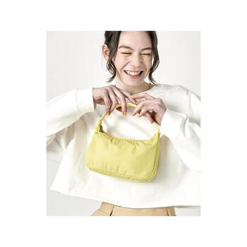 Lesportsac women's shoulder bag large capacity water-repellent portable storage yellow lightweight quilted nylon material yellow no size