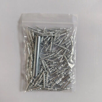 Ye yu's whole box of solid wood baseboards, traceless horns with two pointed ends, single-head high-strength punched double-headed woodworking nails, two-way, a full box of 10,000 nails and 200 sleeves