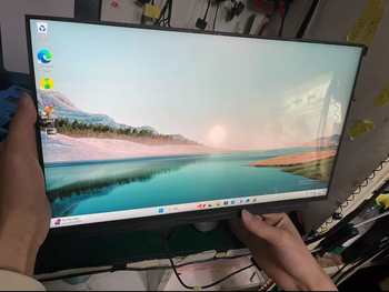 Ne173qum-ny1 new boe 17.3-inch lcd screen 38402160144hz default