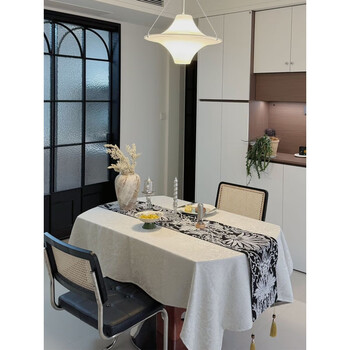 Fantasy atmosphere three-dimensional jacquard tablecloth, high-end retro style, high-end waterproof tea table cloth, gurnia tablecloth, west sauerwin table runner, 137x180cm, suitable for 1.21.3m long table