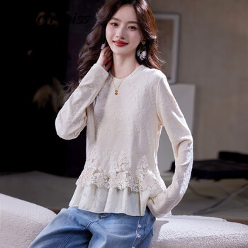 Touchmiss (touchmiss) round neck lace splicing jacquard t-shirt for women 2025 winter temperament slimming versatile casual inner layering shirt apricot s 80-105 catties