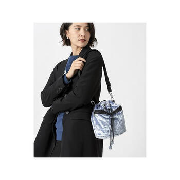 Lesportsac women's shoulder bag drawstring closure multi-pocket design portable storage removable shoulder strap suede material blue blue no size