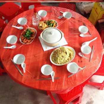 Fantasy tablecloth round tablecloth banquet wedding red thickened 220x220 40 packs 400 sheets disposable