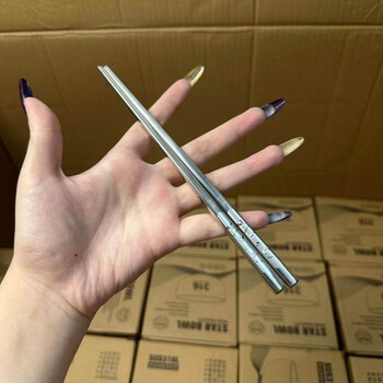 Tuojin germany imported high-quality yanyi haowu 316 stainless steel chopsticks, spoons and forks three-piece set for children's outdoor canteen 316 colorfully carved panda chopsticks