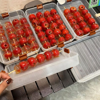 Runhuanian candied haws stall tools display tray box box rack cabinet packaging special dumpling storage box refrigerator food grade cream color stackable design heat and cold resistant microwaveable default portable cover 5-layer chassis snap lock fresh used for dumplings, sushi candied haws