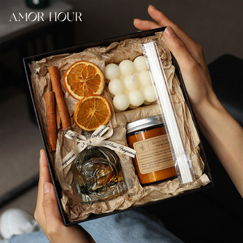 Amor hour high-end scented candle gift box niche new year's birthday gift set ornaments atmosphere scented fragrance for girlfriend