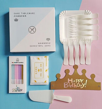 1+ customized cake plate, knife, fork and spoon set, disposable tableware plate, fork and saucer, birthday candle paper plate set, upgraded version, blue and white box, 5 servings, 100 sets