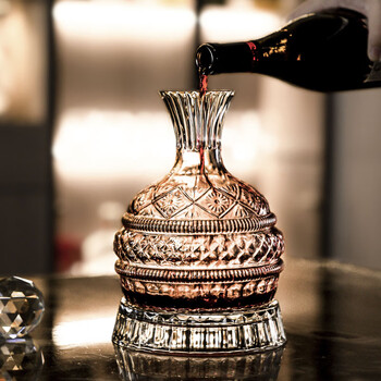 He jiagong household light luxury red wine decanter creative lead-free crystal glass wine set tumbler flask crystal rotating decanter (with crystal ball) 1600ml