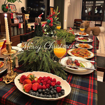 Fantasy tablecloth plaid festival decoration table mat living room scene layout photo background cloth mainly recommends red and blue grid high quality 60x150cm commonly used in dormitories