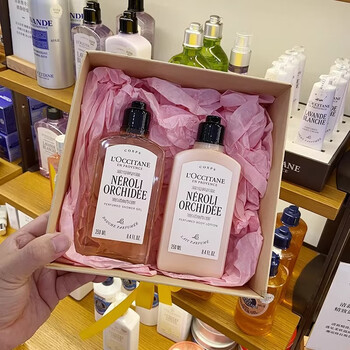 L occitane washing and care set, shower gel, body lotion, hand cream, 3-piece set, company annual meeting gift, high-end gift box, sakura two-piece set, high-end gift box gift bag