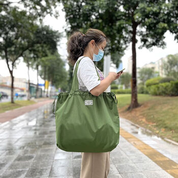 Ye yu large capacity portable supermarket shopping bag foldable large grocery bag handbag storage bag waterproof drawstring pocket monochrome green large