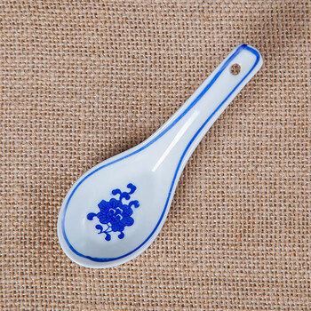 Extension of 10 sets of spoons, ceramic spoons, small soup spoons, jingdezhen ceramic tableware, exquisite blue and white household chinese style, 10 small spoons without flowers and slight flaws on the handles