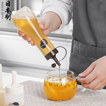 Home katei story japanese imported honey bottle plastic portable convenient inverted squeeze bottle household jar squeeze honey artifact small brown 250ml