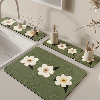 Winged diatom mud absorbent mat no-wash and wipeable bathroom washbasin countertop mat kitchen faucet drain mat holly green mango 14x14cm square suitable for single coaster