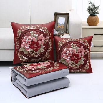 Fantasy european jacquard pillow quilt, universal for all seasons, living room sofa pillow, office nap air conditioning quilt, car quilt, double-sided jacquard, brocade flower cluster red, folded 45x45, opened 120x1605cm