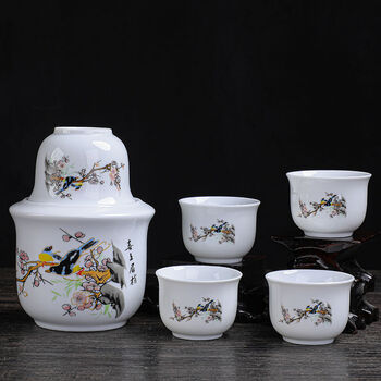 Fantasy warm wine pot, hot wine and warm wine set, rice wine, sake, white wine cup, wine set, 2 liang and a half catty, 4 small cups