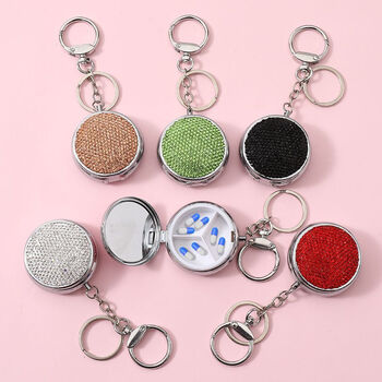 Wing fantasy carry-on small medicine box white round medicine bottle