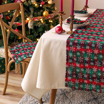 Fantasy festival table flag restaurant decorative side cabinet shoe cabinet layout big red checkered placemat dining table decoration tablecloth green snowflake checkered 30x45cm