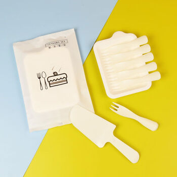 Traditional and simplified disposable paper plates, cutlery and forks, rectangular plate and fork set, cutlery, birthday all-in-one set, whole box, pulp plate, 10 plates, 10 forks, 200 sets of knives