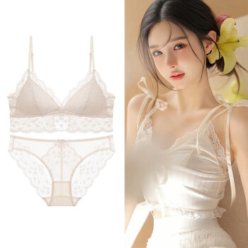 Victoria palace lace underwear, feminine triangular cup, beautiful back and secondary breast support, thin spaghetti straps, wireless bra set, apricot s