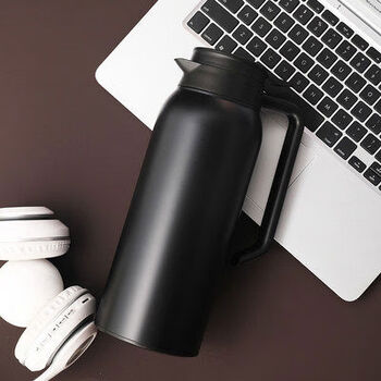 Eight-cup water feng kettle thermos large capacity portable handle 1ml black 1500m