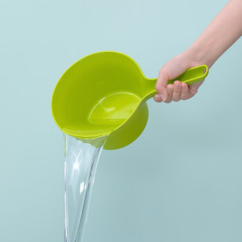 Camellia water ladle plastic thickened long handle with mouth water spoon kitchen supplies water ladle bathroom water spoon green 1