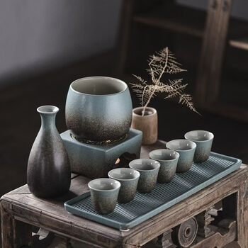 Fantasy sake wine set, wine glass gift box set, chinese rice wine warmer, scalding wine pot, household white wine dispenser, small wine glass, one pot, four cups, zen black simple package)