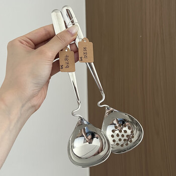 Kaooseen thickened 304 stainless steel household hot pot spoon with extended handle, wall-mounted twisted spoon, soup spoon, colander, kitchen supplies, curved wall-mounted spoon + colander