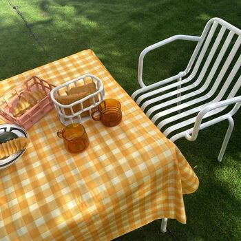 Fantasy tablecloth tablecloth plaid cloth restaurant hotel food stall round table square placemat extra thick yellow plaid 2.2x.2.2 meters 100 pieces