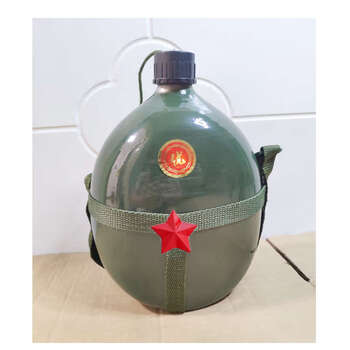 Fantasy classic pot strap kettle training kettle sports aluminum aluminum kettle special edition 1 liter with five-pointed star 0ml 0.25l and below