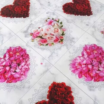 Fantasy printed square tablecloth kitchen cabinet drawer enclosure dining table coffee table no wash heart-shaped rose 60x100 cm