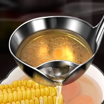 Yusenyi filter spoon stainless steel oil separator spoon household oil filter artifact drainage oil separator spoon to remove oil leakage oil separator spoon stainless steel oil separator spoon 1 piece