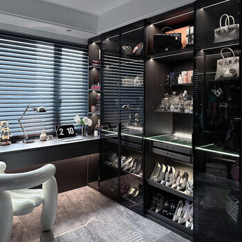 Gufei home xiaohongshu uses xue ya to customize the whole house trendy cabinets and customize the cloakroom and wardrobe. customized gold. for details, please consult customer service to enjoy the room design service. 1 square meter