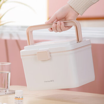 Camellia double-layer enlarged medicine box pp material multi-grid multi-layer large-capacity medicine box with handle one pack