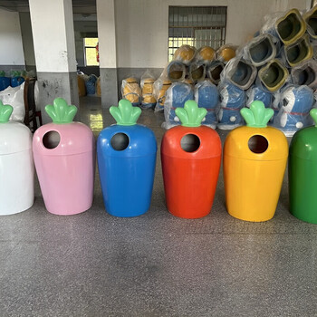 Mo peng school kindergarten playground aquarium outdoor cute trash can cartoon fiberglass peel box creative super cute carrot 48*48*88 (can be fixed individually)