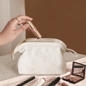 Lohas travel cosmetic bag portable small women's mini small package small toiletries and skin care products women's compact outing storage bag