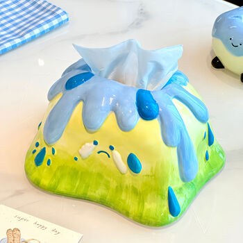 Crying mountain high-looking ceramic household tissue box cute living room dining table office coffee table tissue box cute mountain tissue box