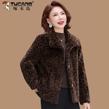 Woodpecker middle-aged mother autumn and winter short mink velvet thick coat new middle-aged and elderly women's winter style fur one-piece top leopard print 2xl 145-165 catties or so