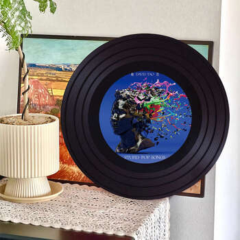 Yusenyi tao zheke high-end ornaments new home tv cabinet soft decoration gifts tao zhe 06 model 30cm (without stand)